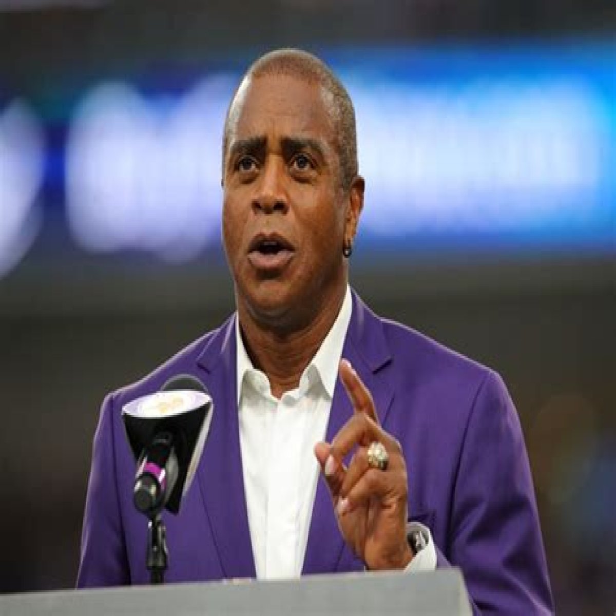 Ahmad Rashad Net Worth | Celebrity Net Worth