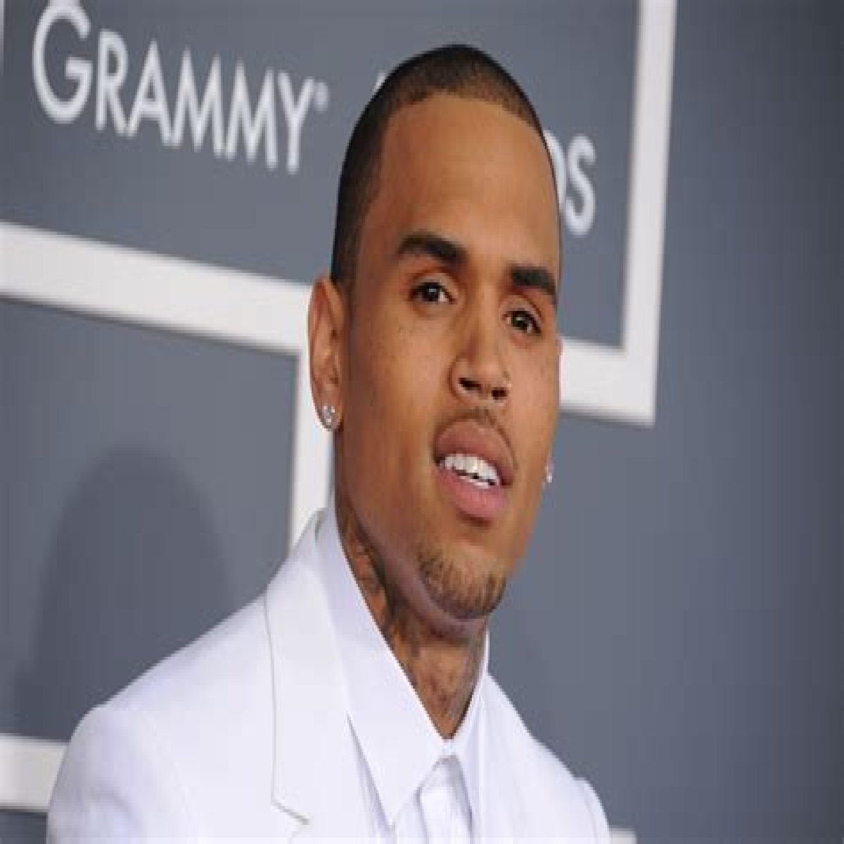 Discover The Secrets Behind Chris Brown's Age!