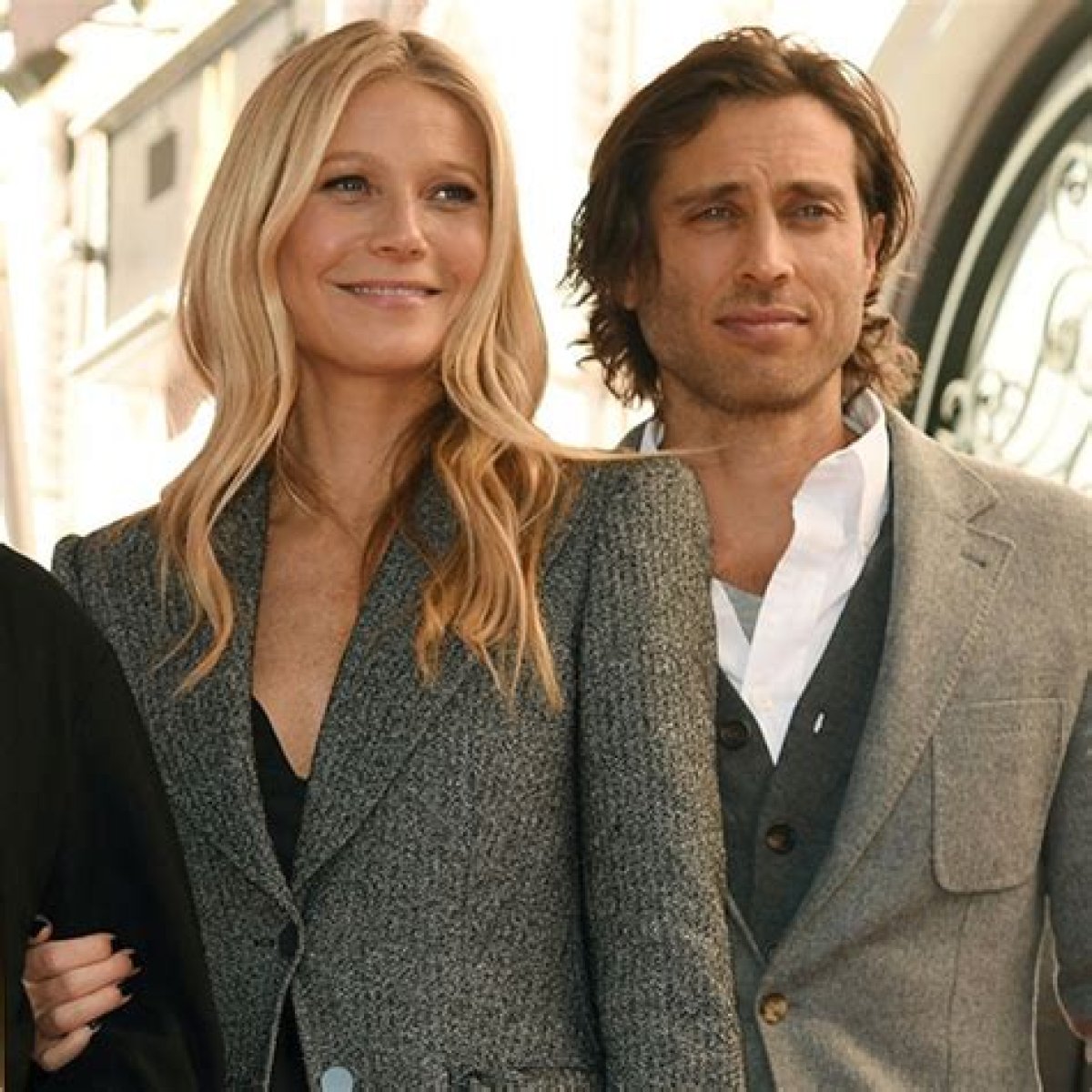 Is anyone else annoyed by Brad Falchuk & Gwyneth Paltrow’s online extra-ness?
