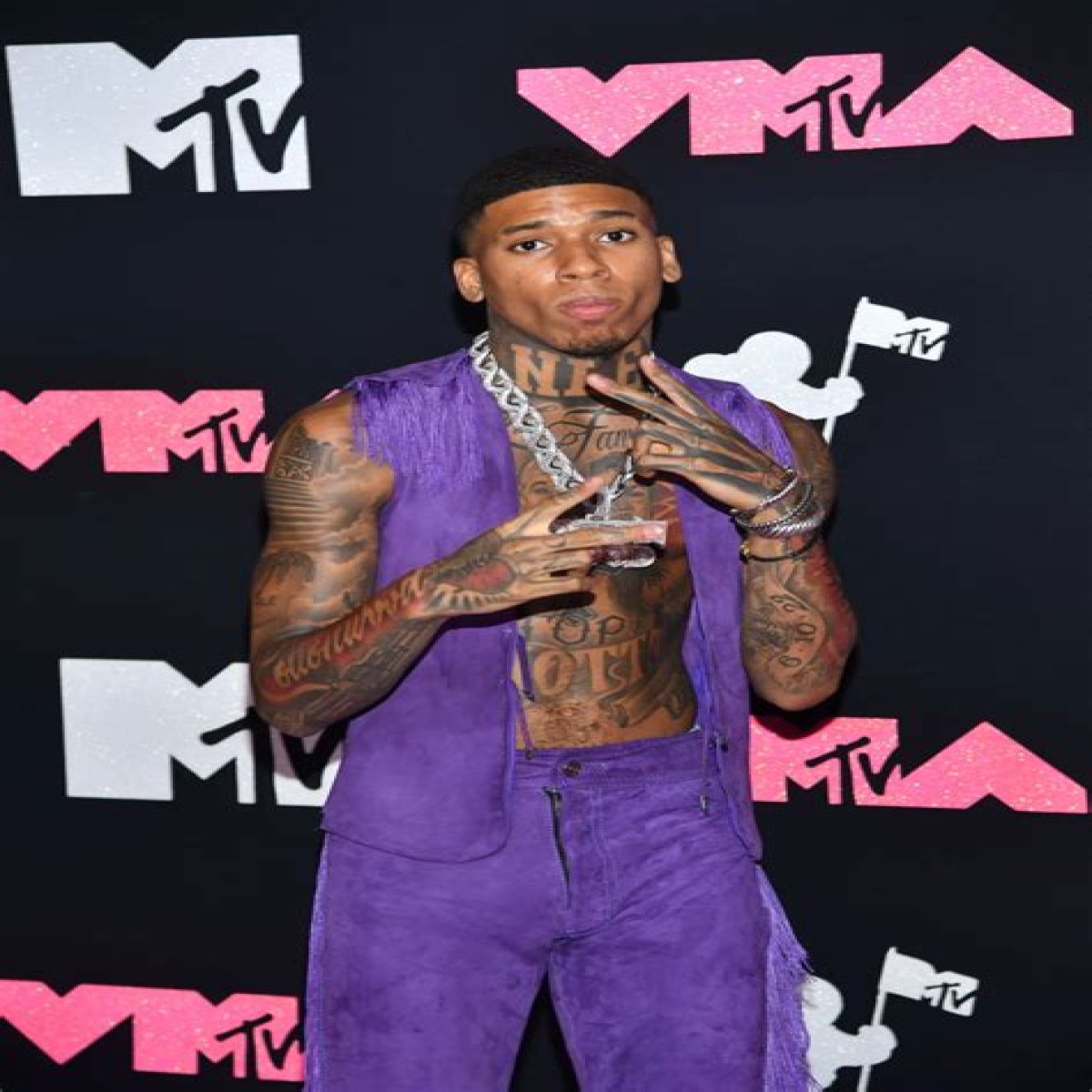NLE Choppa Biography: Age, Net Worth, Parents, Height, Spouse, Children, Instagram, Award, Songs, Wiki